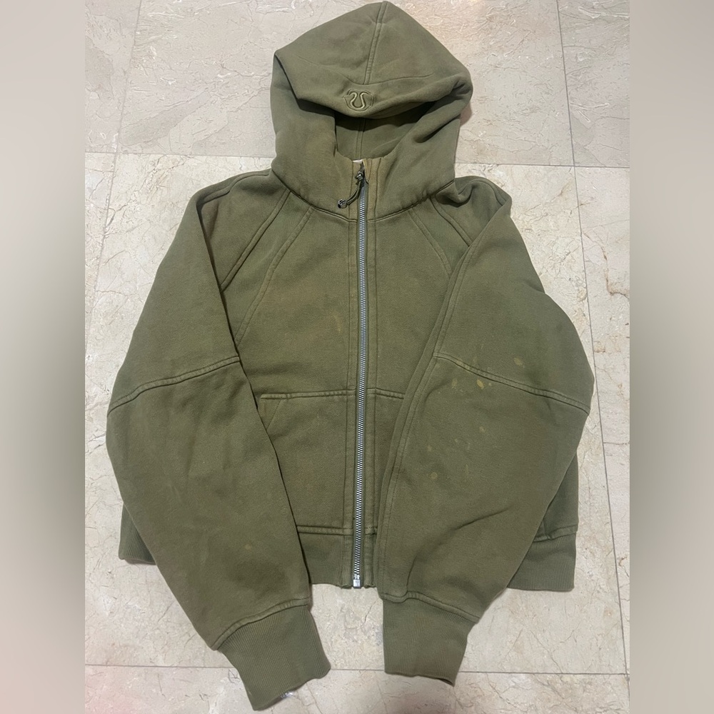 Lululemon Women’s Green Scuba Hoodie